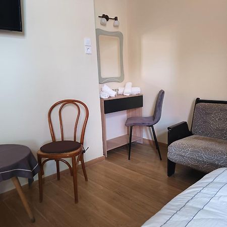 Anesis Hotel 卢特拉艾季普苏 外观 照片
