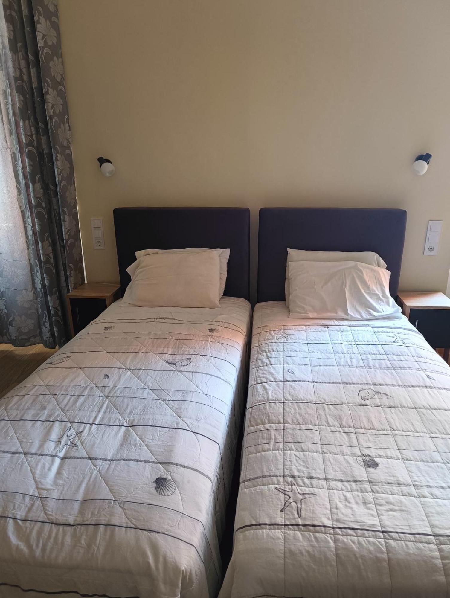 Anesis Hotel 卢特拉艾季普苏 外观 照片