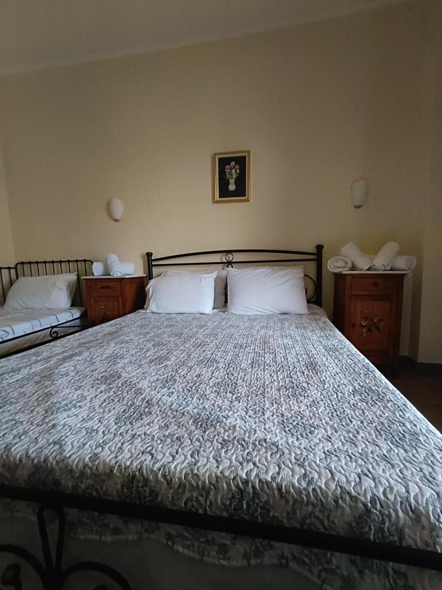 Anesis Hotel 卢特拉艾季普苏 外观 照片
